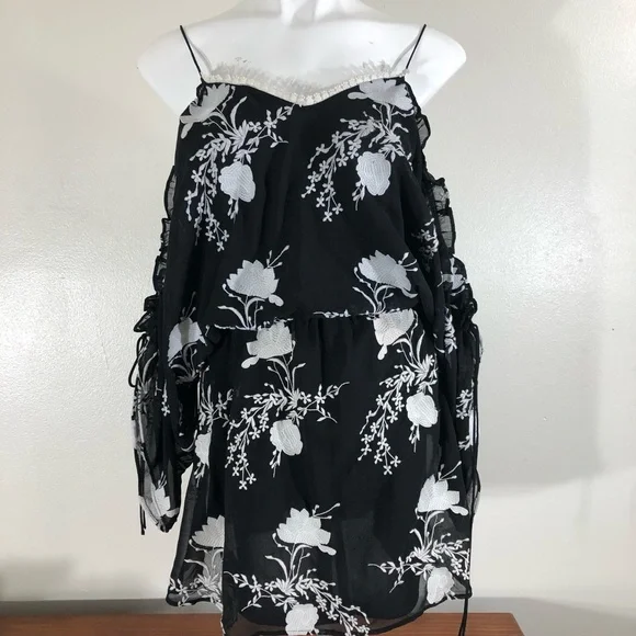 Alice + Olivia Holden Cold Shoulder Embroidered Chiffon Dress Size Medium - Picture 3 of 15
